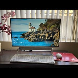 Dell Inspiron Desk Top Computer